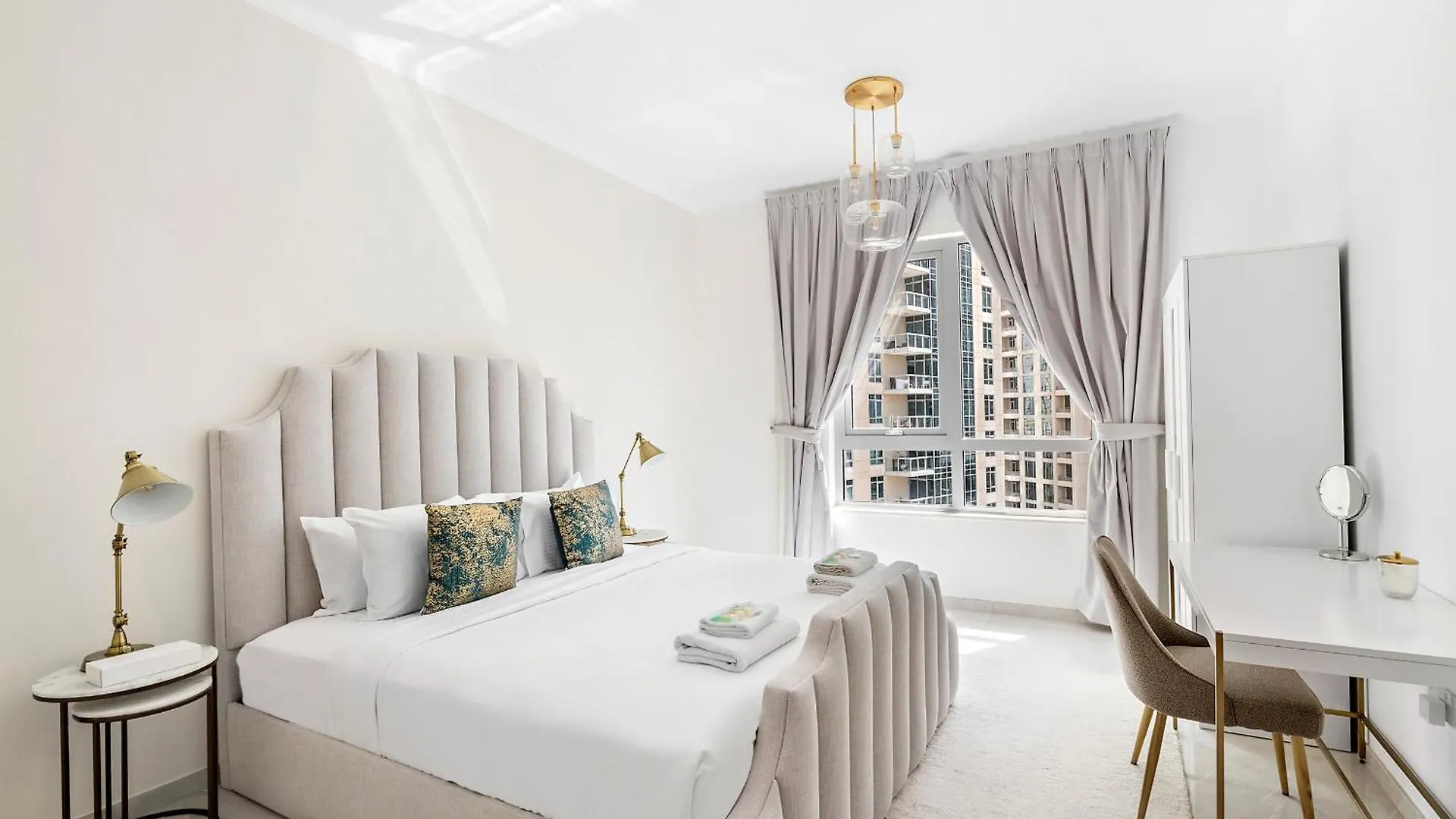 Sophisticated 2Bedroom-Burj Khalifa & Fountain Vie ドバイ アパート